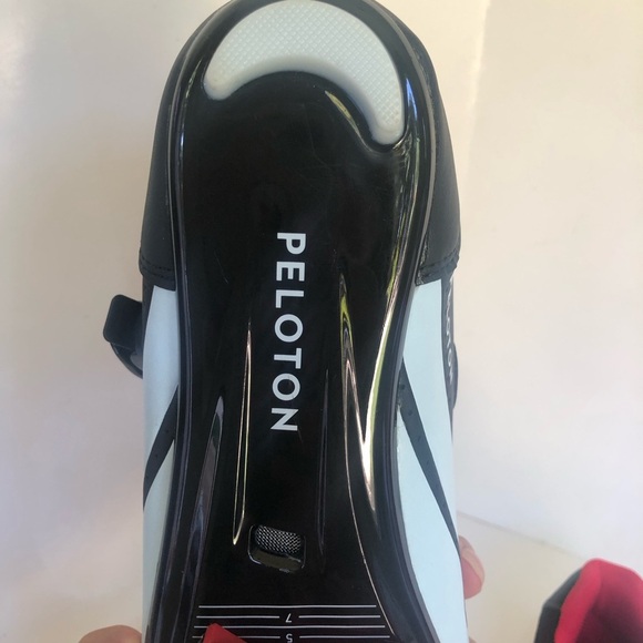 Peloton Cycling Men’s Shoes with Cleats K-20 PL-SH-02  Size M43/10-W12 - Picture 11 of 16